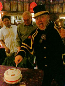 Helping CAMRA to celebrate their anniversary.