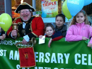 At the Londis store in Woking.